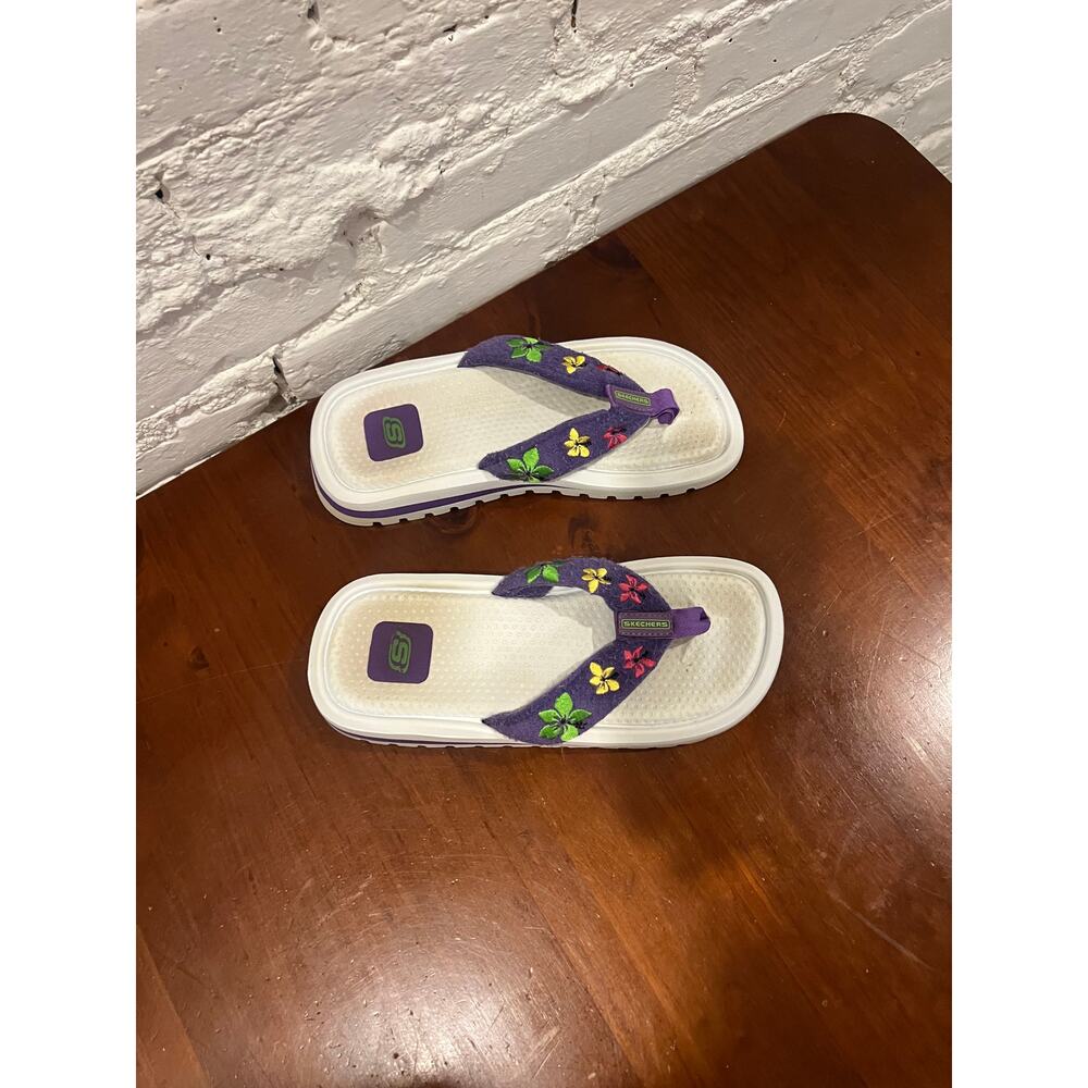 Skechers Women's  Platform Floral Flip-Flops Sandals Purple White Size 8 - Picture 2 of 4
